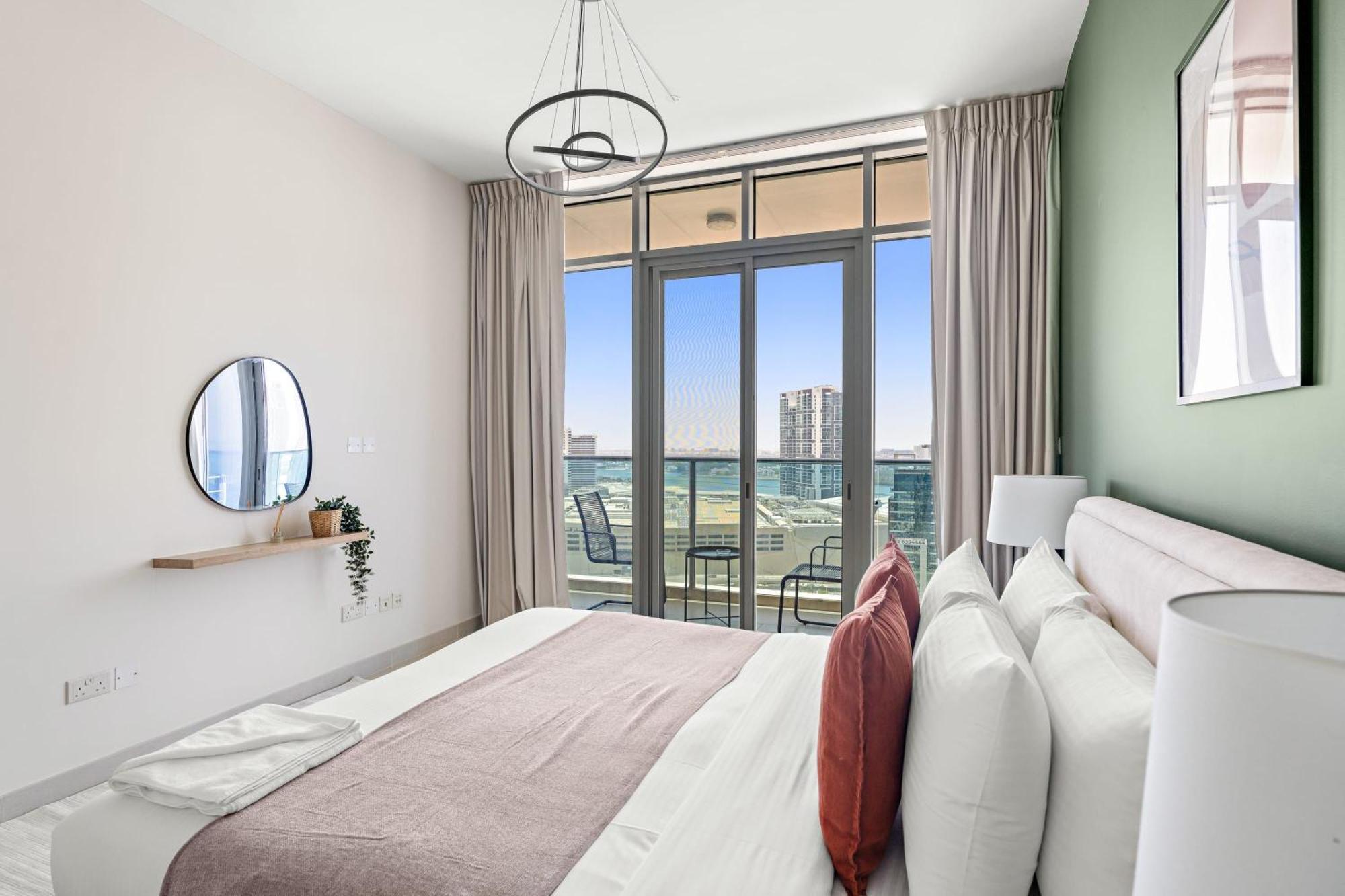 Apartment Silkhaus Chic 2 Bdr Near Reem Park Abu Dhabi